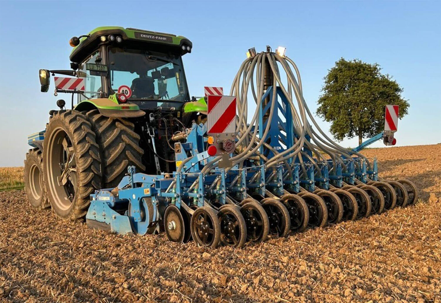 Ablieferung Lemken Kreiselegge Zirkon 8 mit Lemken Scharbalken mit Fronttank Krummenacher